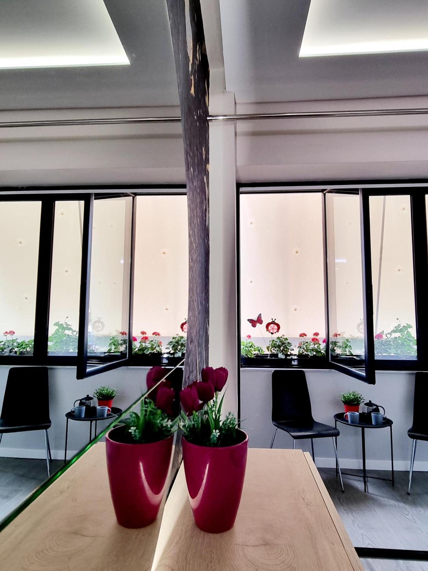 Lovely New Apartment Near Tirana'S Artificial Lake ห้อง รูปภาพ